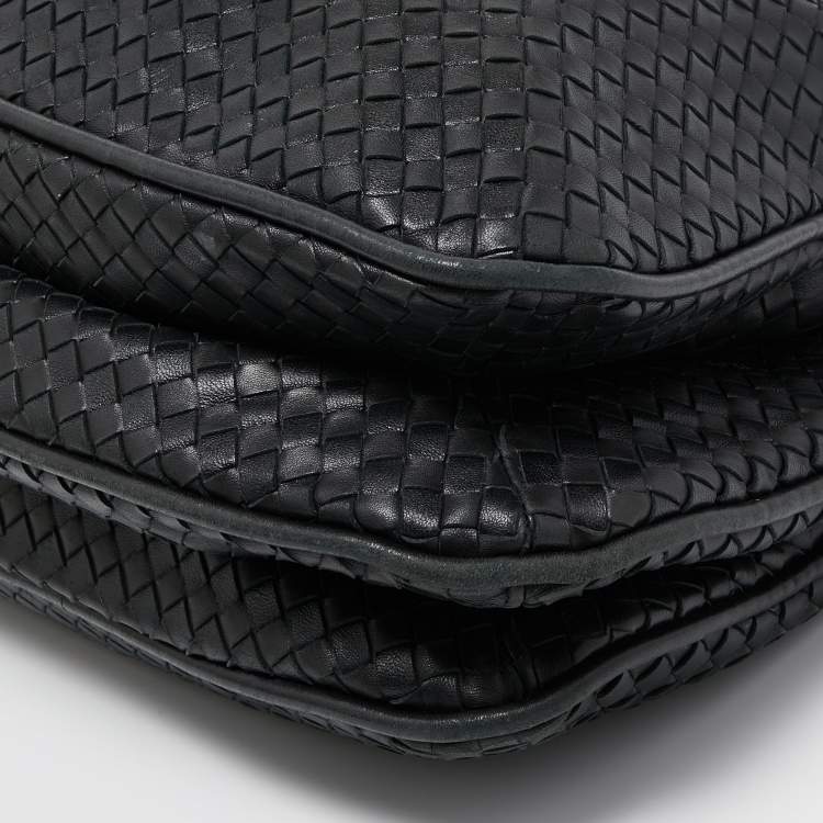 Pre Owned Bottega Veneta Black Intrecciato Leather Loop Bag
