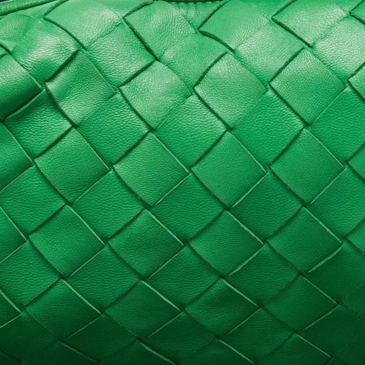 Pre Owned Bottega Veneta Green Intrecciato Leather Mini Jodie Hobo
