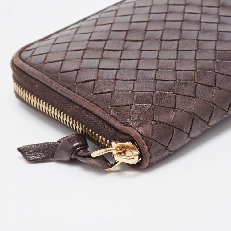 Pre Owned Bottega Veneta Dark Brown Intrecciato Leather Zip Around Wallet
