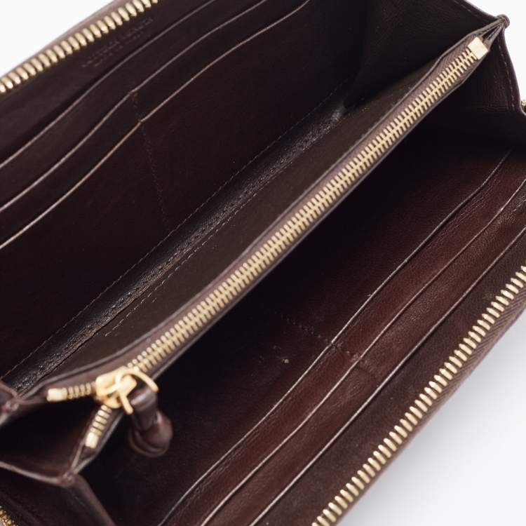 Pre Owned Bottega Veneta Dark Brown Intrecciato Leather Zip Around Wallet