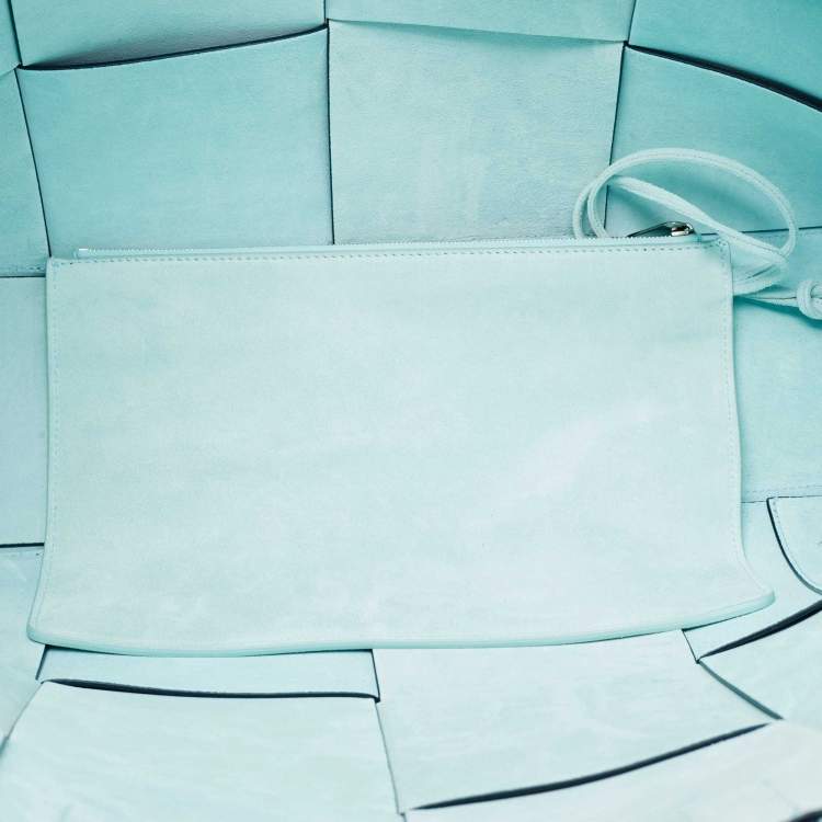 Pre Owned Bottega Veneta Deep Blue Intrecciato Leather Large Arco Tote