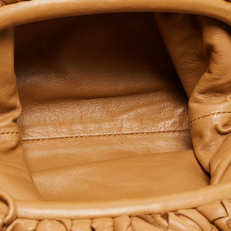 Pre Owned Bottega Veneta Brown Intrecciato Leather Mini The Pouch Bag