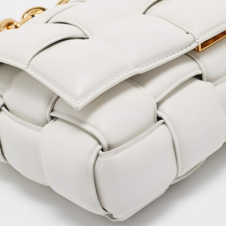 Pre Owned Bottega Veneta White Padded Leather Cassette Shoulder Bag