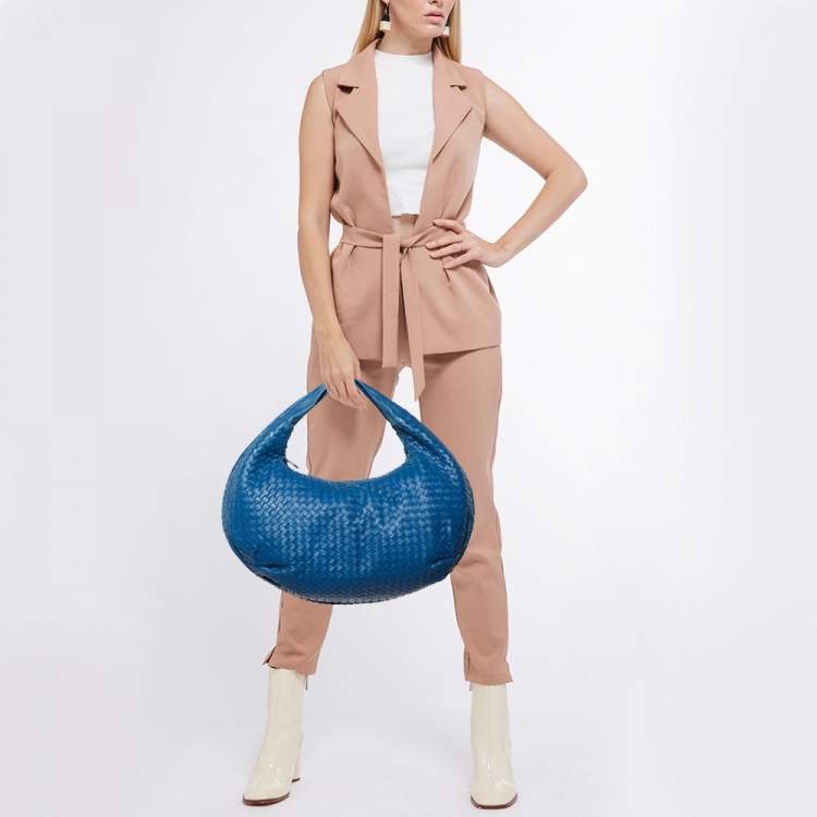 Pre Owned Bottega Veneta Blue Intrecciato Leather Large Belly Hobo