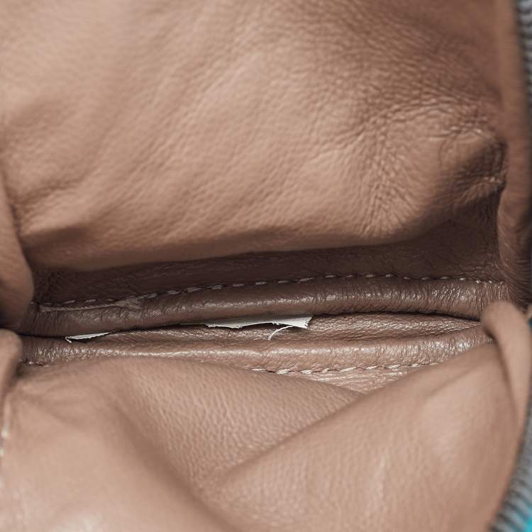 Pre Owned Bottega Veneta Green Intrecciato Leather Zip Strap Pouch