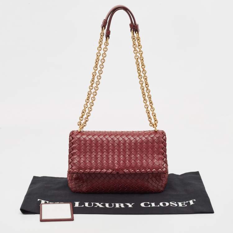 Pre Owned Bottega Veneta Red Intrecciato Leather Small Olimpia Shoulder Bag