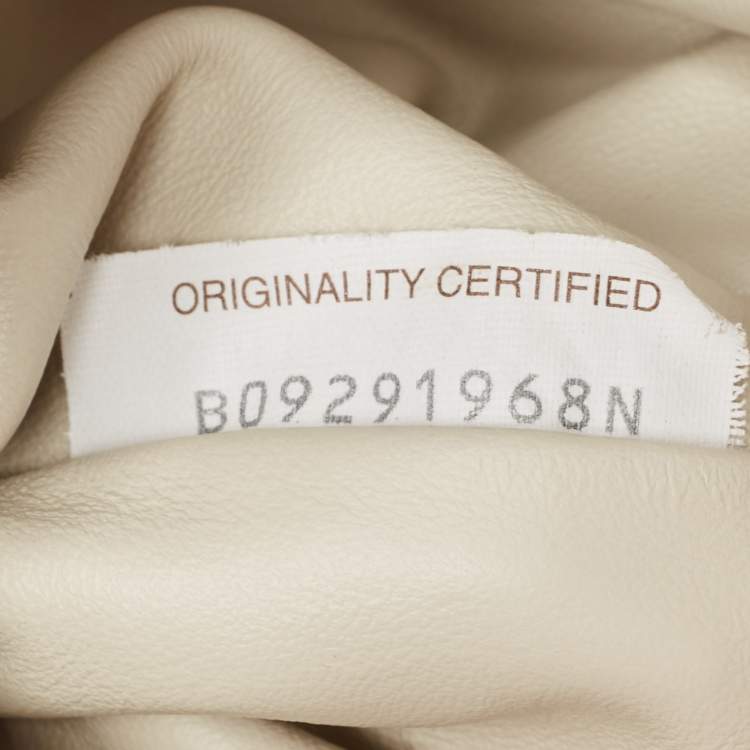 Pre Owned Bottega Veneta Off White Leather The Chain Pouch Bag