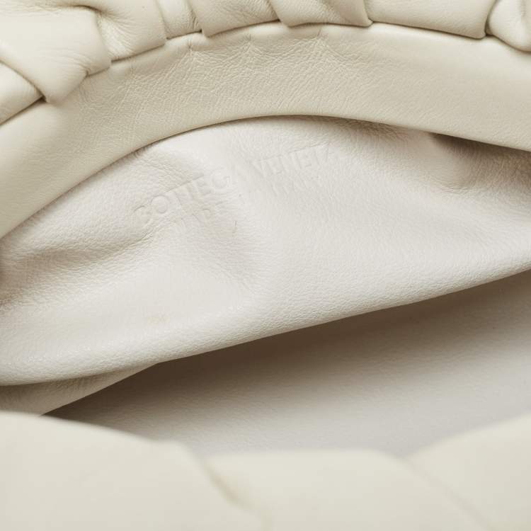 Pre Owned Bottega Veneta Off White Leather The Chain Pouch Bag