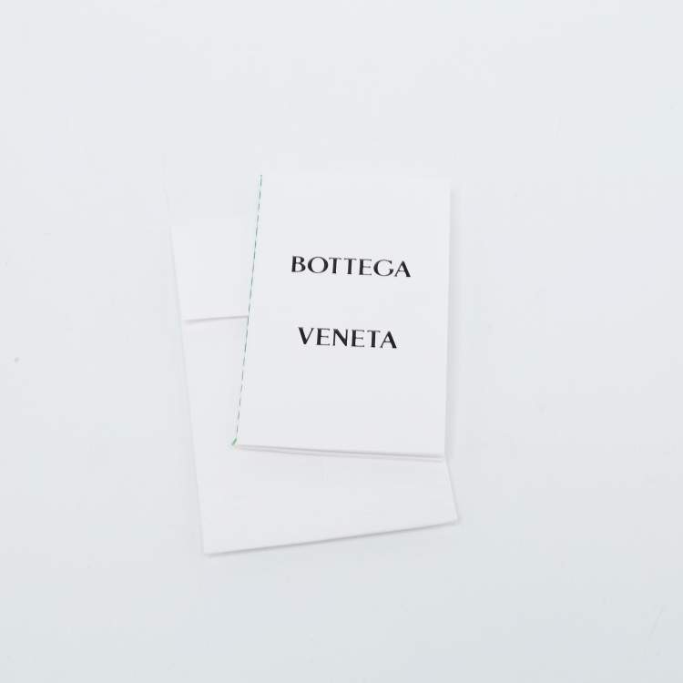 Pre Owned Bottega Veneta Off White Leather The Chain Pouch Bag