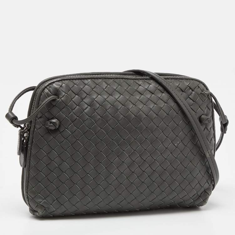 Pre Owned Bottega Veneta Grey Intrecciato Leather Nodini Crossbody Bag