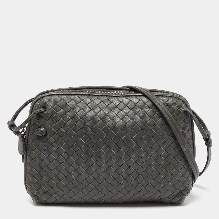 Pre Owned Bottega Veneta Grey Intrecciato Leather Nodini Crossbody Bag