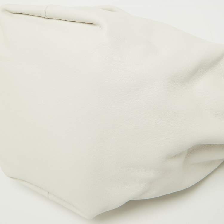 Pre Owned Bottega Veneta White Leather Mini Double Knot Hobo