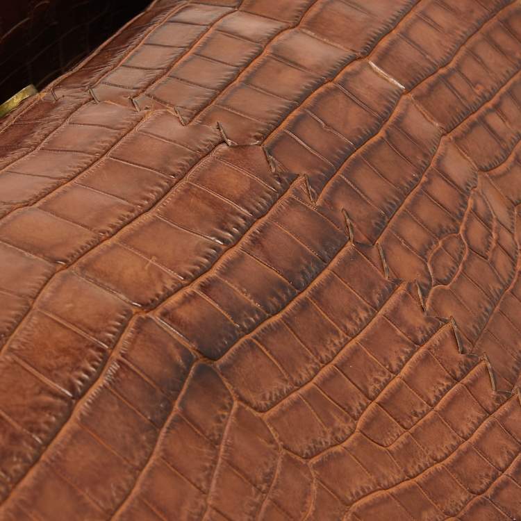 مملوكة مسبقًا Bottega Veneta Brown Crocodile Side Pockets Satchel