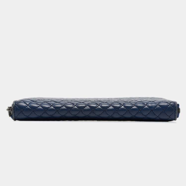 Pre Owned Bottega Veneta Blue Quilted Leather Zip Around Wallet