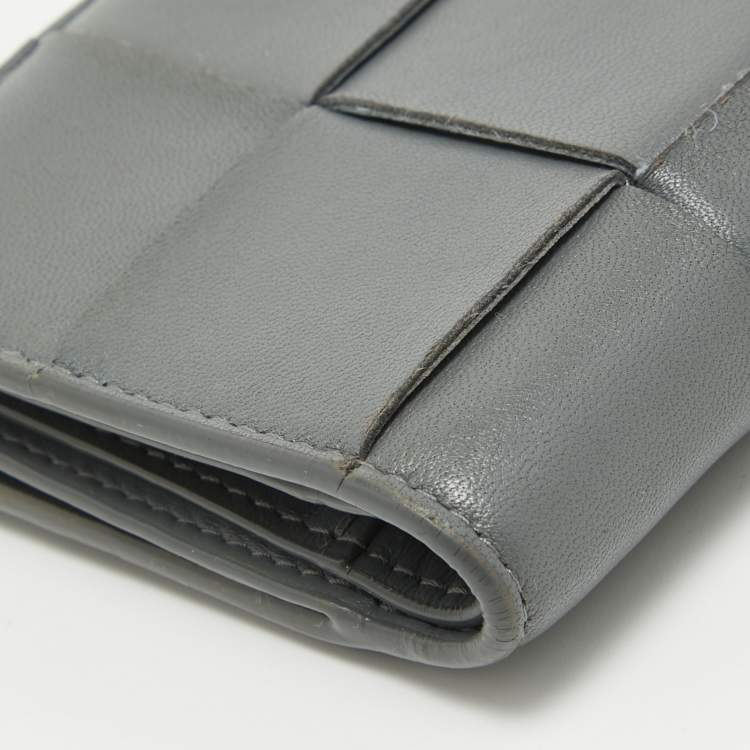Pre Owned Bottega Veneta Grey Intrecciato Leather Cassette Compact Walllet