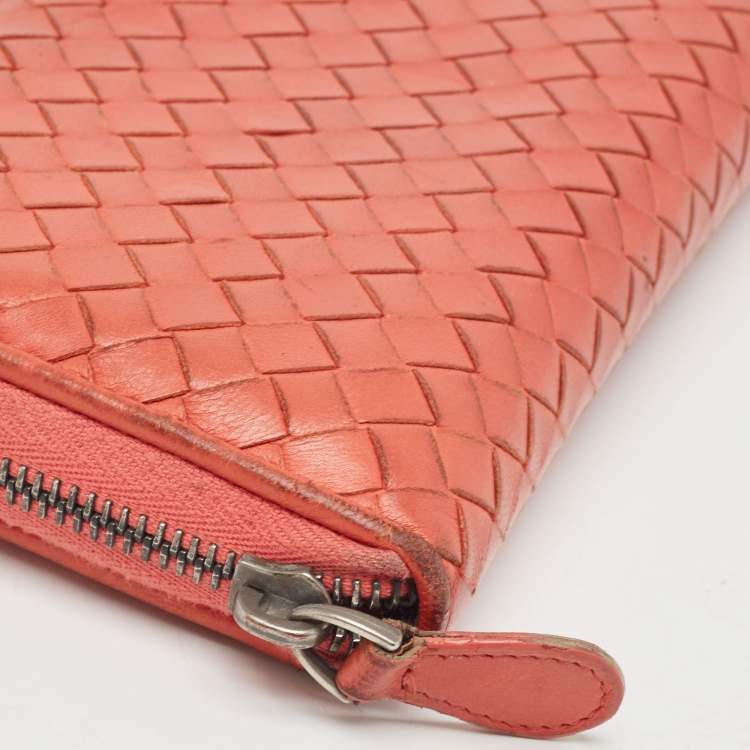 Pre Owned Bottega Veneta Coral Red Intrecciato Leather Zip Around Wallet