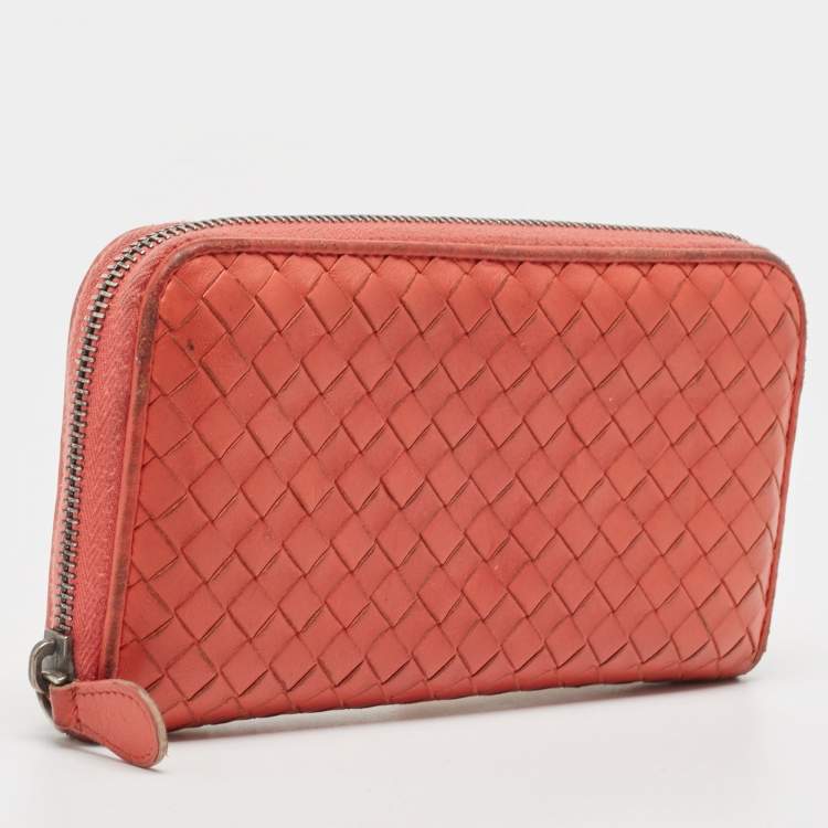 Pre Owned Bottega Veneta Coral Red Intrecciato Leather Zip Around Wallet