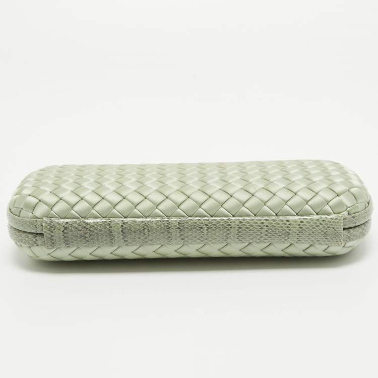Pre Owned Bottega Veneta Light Green Intrecciato Satin and Watersnake Leather Knot Long Clutch