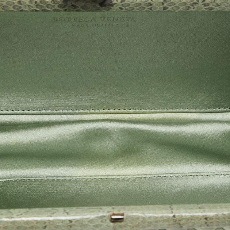 Pre Owned Bottega Veneta Light Green Intrecciato Satin and Watersnake Leather Knot Long Clutch