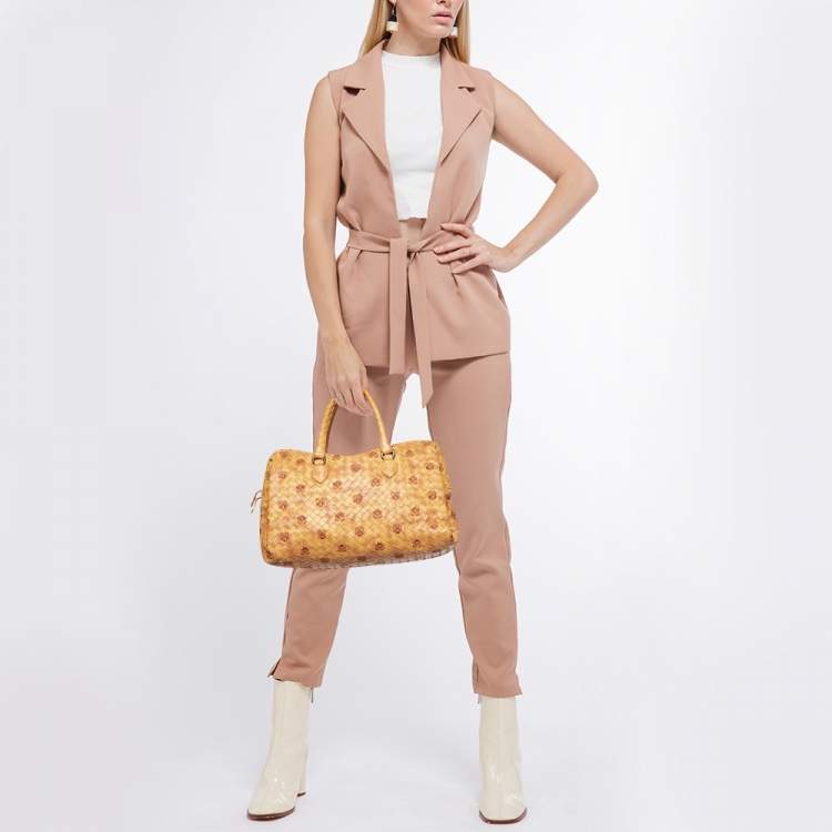 مملوكة مسبقًا Bottega Veneta Beige Intrecciato Leather Embroidered Floral Satchel
