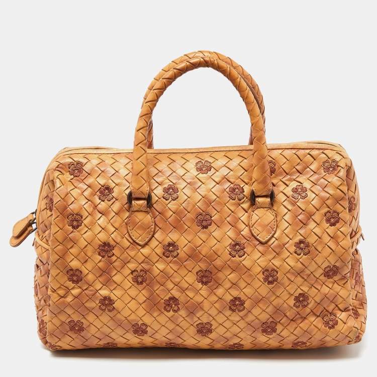 مملوكة مسبقًا Bottega Veneta Beige Intrecciato Leather Embroidered Floral Satchel