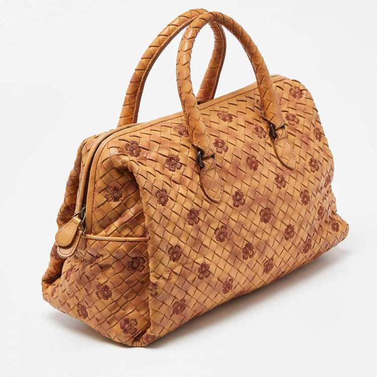 مملوكة مسبقًا Bottega Veneta Beige Intrecciato Leather Embroidered Floral Satchel