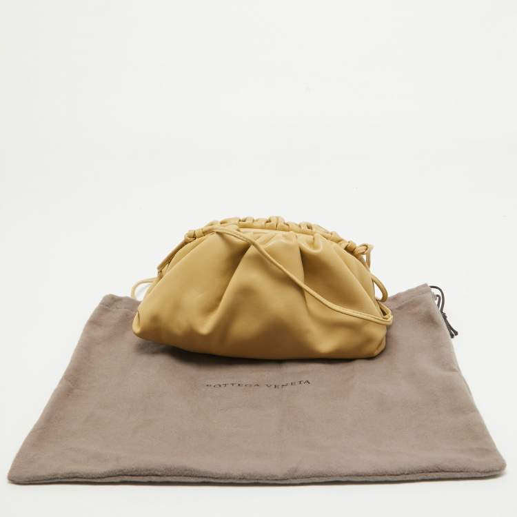 Pre Owned Bottega Veneta Porridge Leather Mini The Pouch Bag