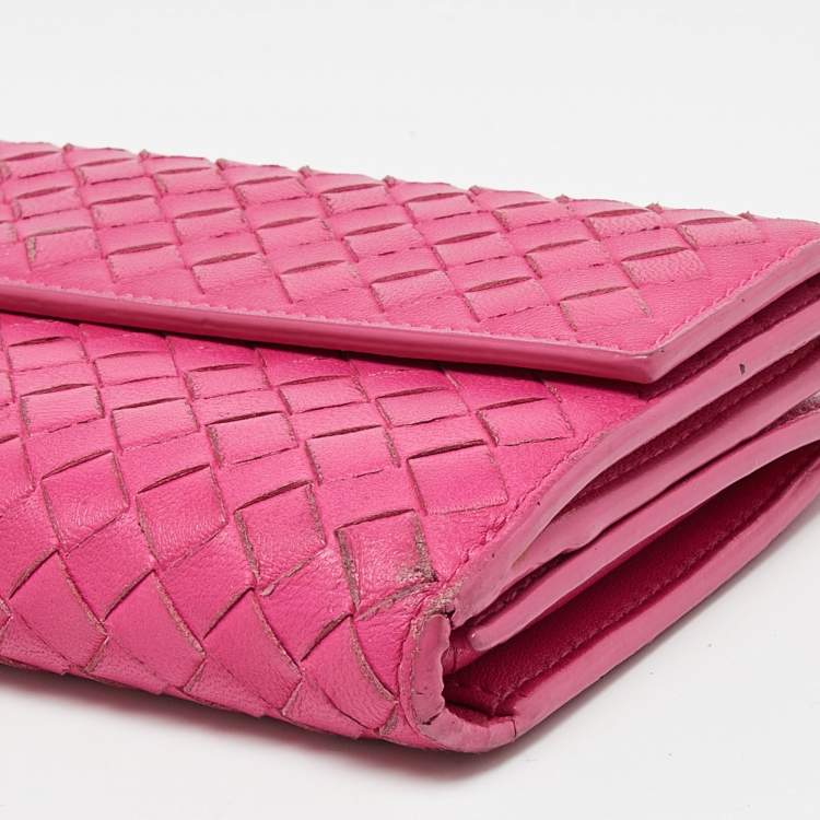 مملوكة مسبقًا Bottega Veneta Pink Intrecciato Leather Flap Continental Wallet