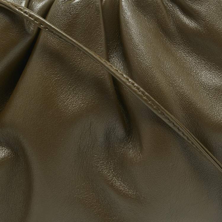 Pre Owned Bottega Veneta Olive Green Leather Mini The Pouch Bag