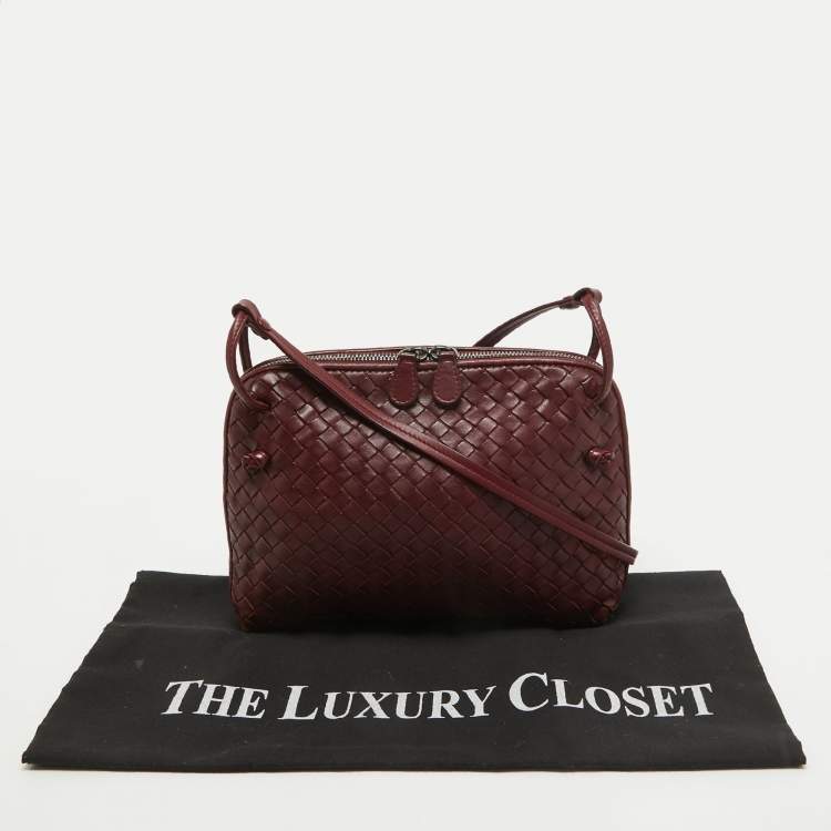 Pre Owned Bottega Veneta Burgundy Intrecciato Leather Nodini Crossbody Bag
