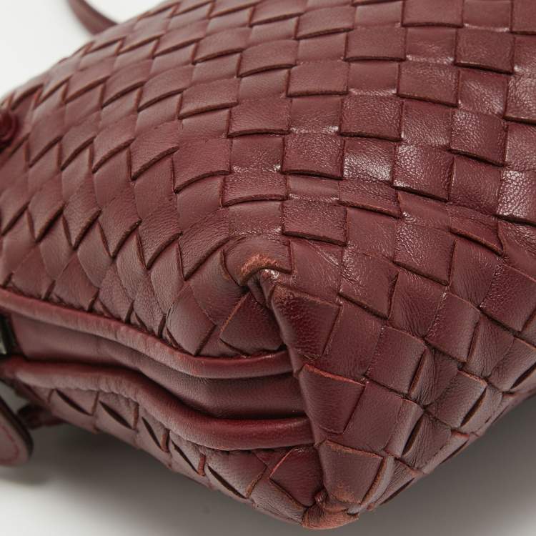 Pre Owned Bottega Veneta Burgundy Intrecciato Leather Nodini Crossbody Bag