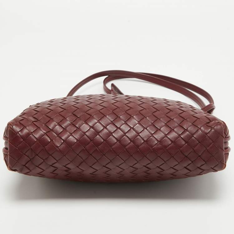 Pre Owned Bottega Veneta Burgundy Intrecciato Leather Nodini Crossbody Bag