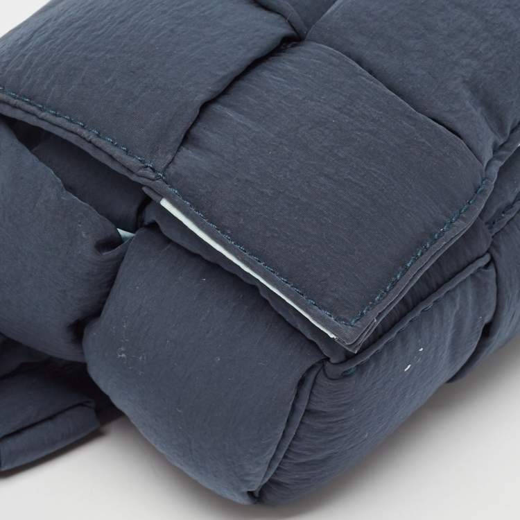 Pre Owned Bottega Veneta Navy Blue Padded Tech Fabric Cassette Belt Bag