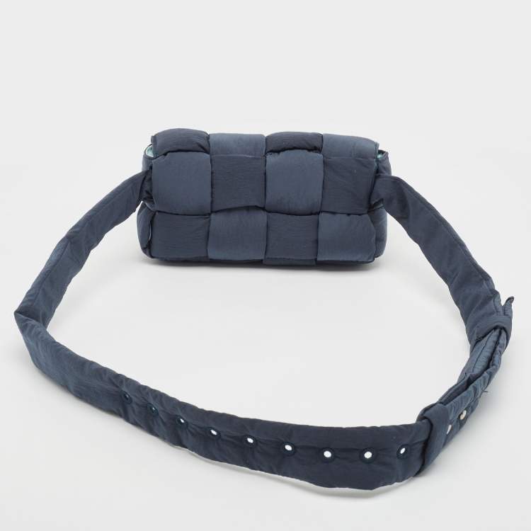 Pre Owned Bottega Veneta Navy Blue Padded Tech Fabric Cassette Belt Bag