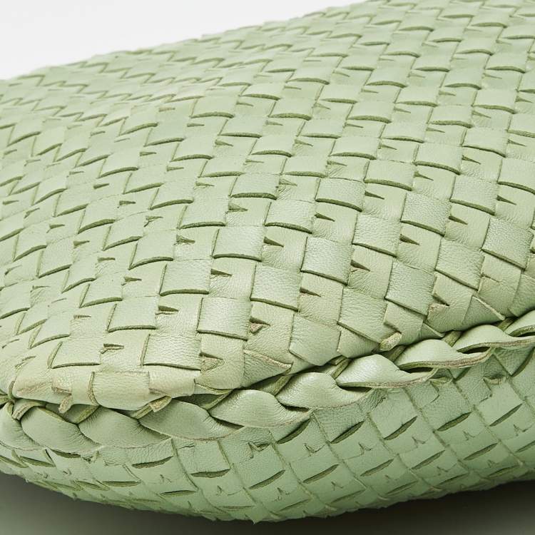 Pre Owned Bottega Veneta Light Green Intrecciato Leather Veneta Hobo
