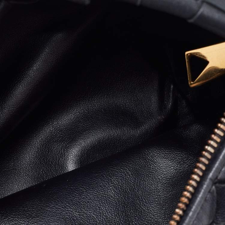 Pre Owned Bottega Veneta Black Intrecciato Leather Mini Jodie Hobo