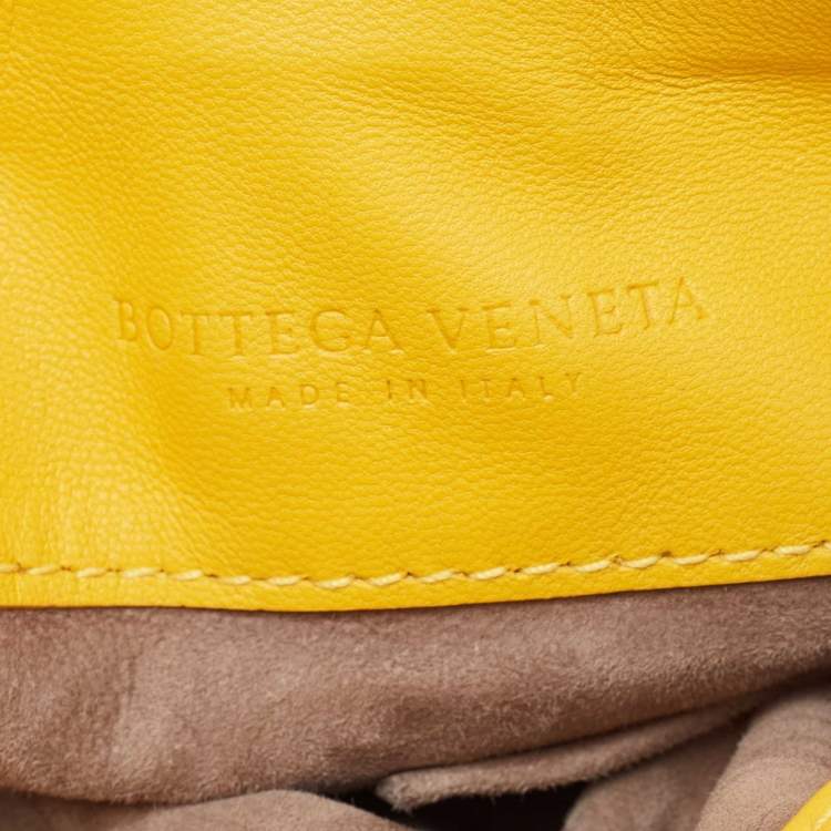 Pre Owned Bottega Veneta Yellow Lizard Turnlock Flap Top Handle Bag