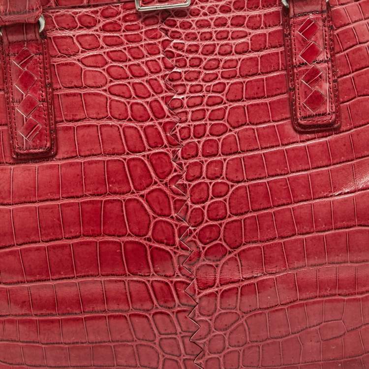 Pre Owned Bottega Veneta Pink Crocodile Frame Tote