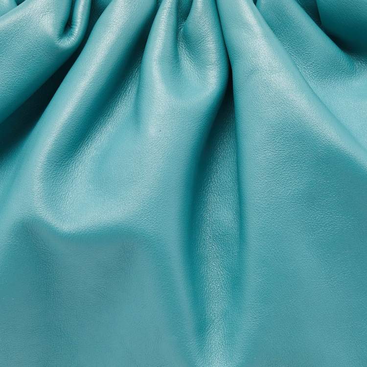 Pre Owned Bottega Veneta Blue Leather Classic Pouch 