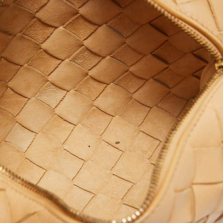 Pre Owned Bottega Veneta Beige Intrecciato Leather Mini Loop Crossbody Bag