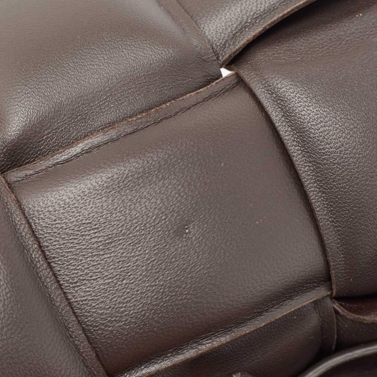 Pre Owned Bottega Veneta Dark Brown Padded Leather Cassette Shoulder Bag