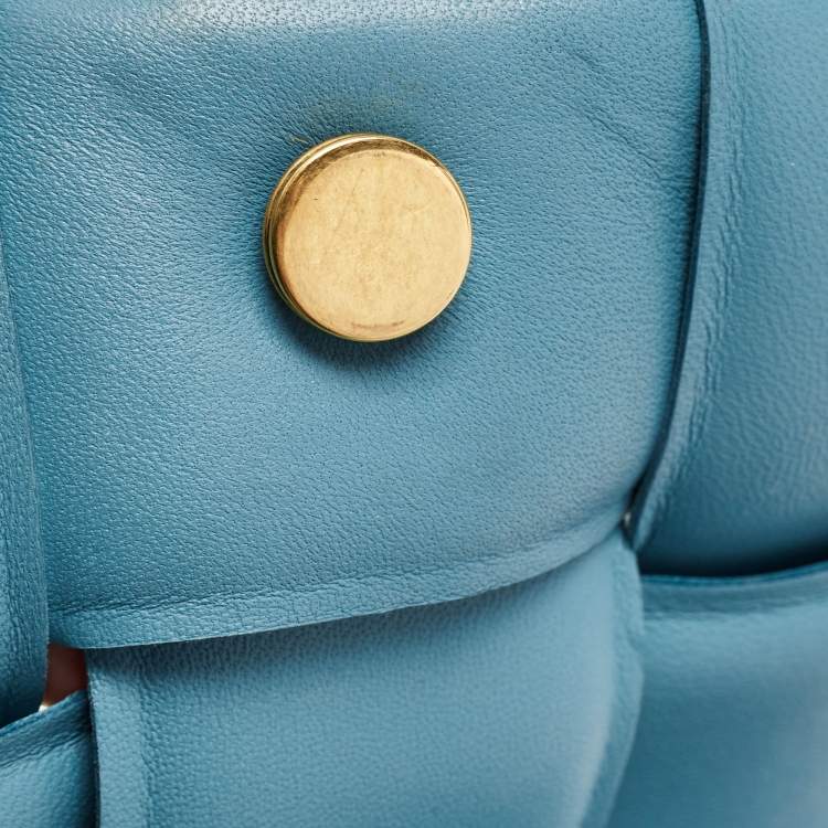 Pre Owned Bottega Veneta Blue Padded Leather Chain Cassette Shoulder Bag