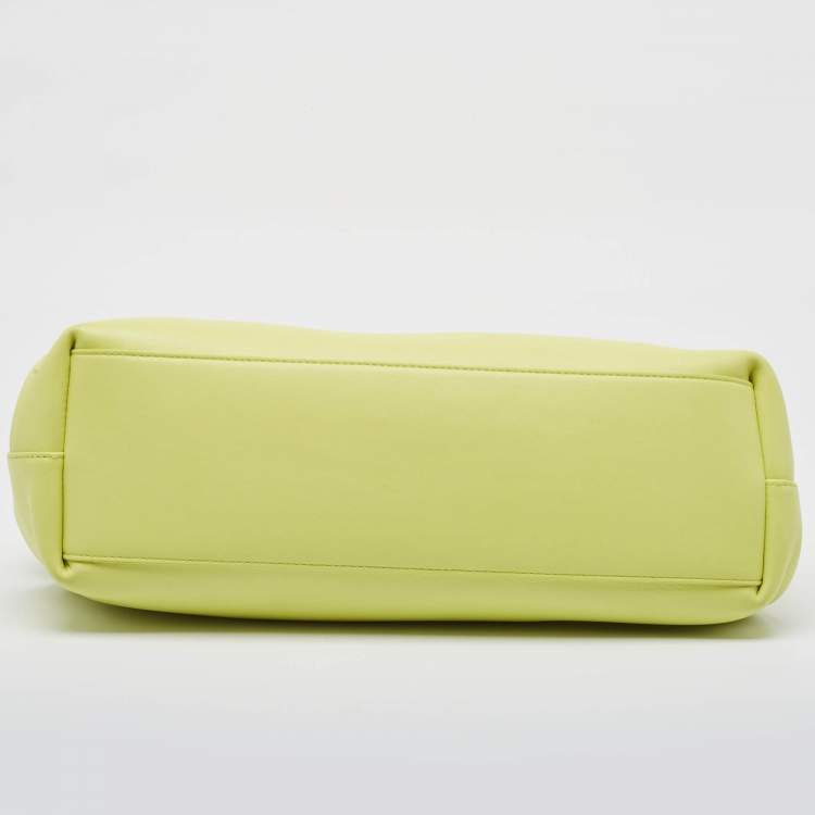Pre Owned Bottega Veneta Lime Leather Medium Point Shoulder Bag