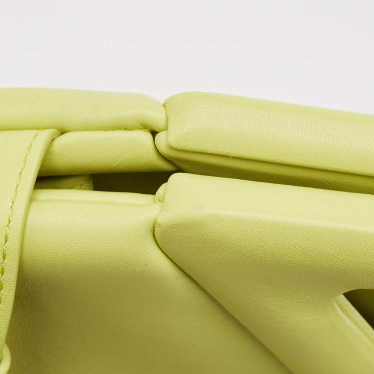 Pre Owned Bottega Veneta Lime Leather Medium Point Shoulder Bag