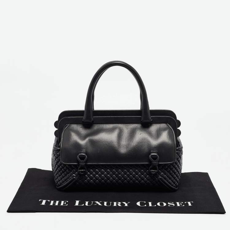 Pre Owned Bottega Veneta Black Intrecciato Leather Frame Expandable Bag