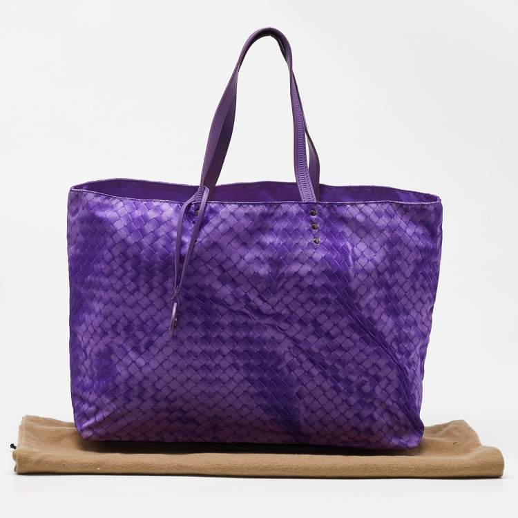 Pre Owned Bottega Veneta Purple Intrecciolusion Nylon and Leather Medium Tote 