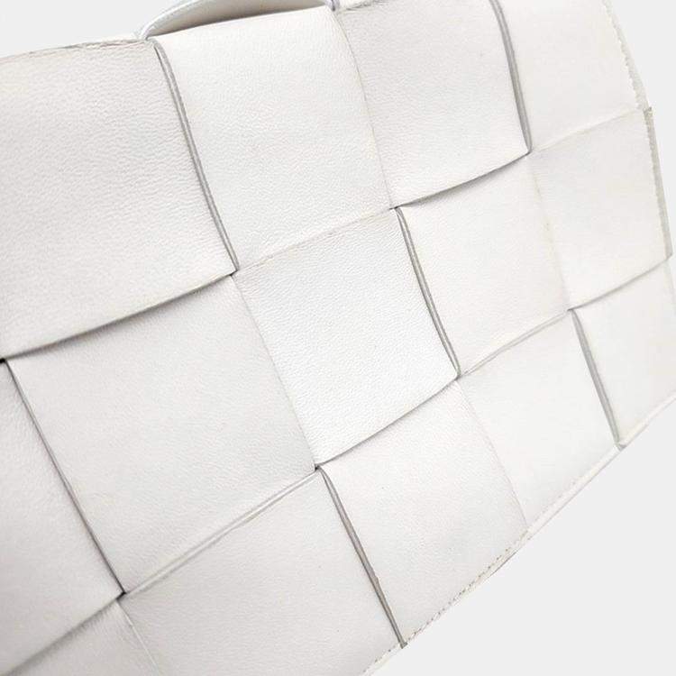 Pre Owned Bottega Veneta White Leather Cassette Shoulder Bag
