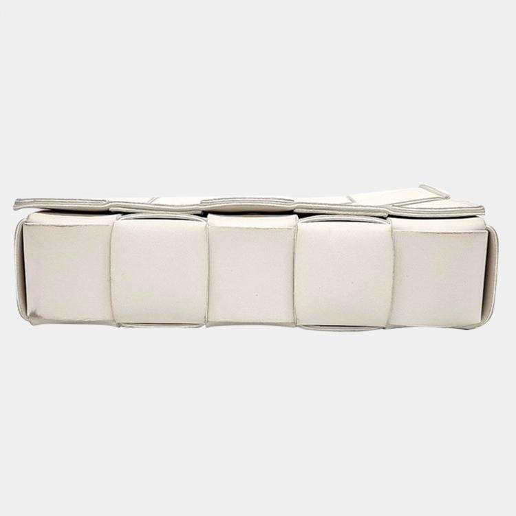 Pre Owned Bottega Veneta White Leather Cassette Shoulder Bag