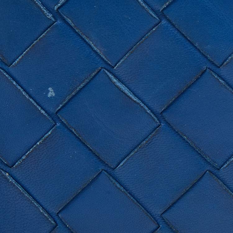 Pre Owned Bottega Veneta Blue Intrecciato Leather Bifold Wallet
