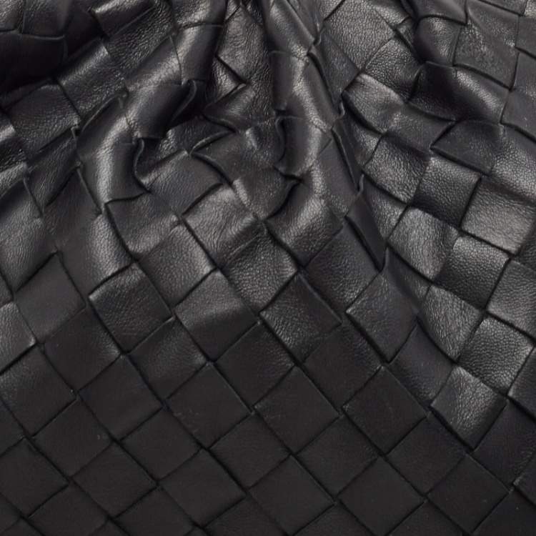 Pre Owned Bottega Veneta Black Intrecciato Leather The Pouch Clutch